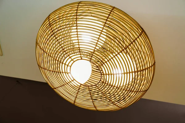 Bella lampada a sospensione — Foto Stock