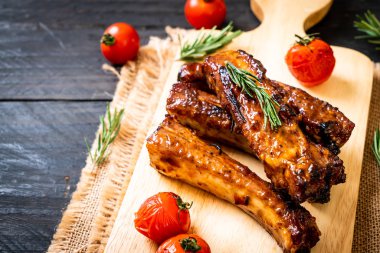 Izgara Barbekü kaburga domuz