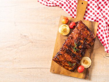 Izgara Barbekü kaburga domuz