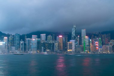 Hong Kong - 20 Şubat 2019: Victoria Limanı'Hong sahne 