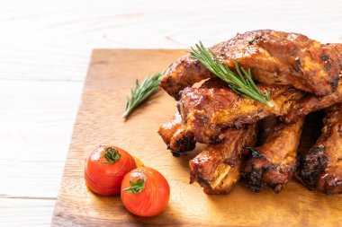 Izgara Barbekü kaburga domuz