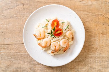 karides ile İtalyan risotto