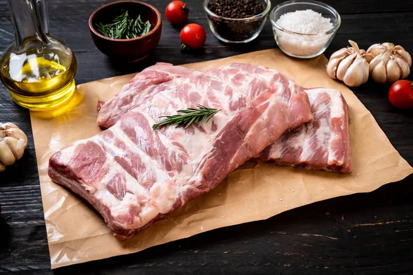 Costillas de cerdo crudas frescas — Foto de Stock