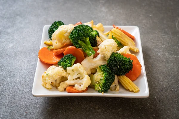 Stir-fried mix vegetable — Stock Photo, Image