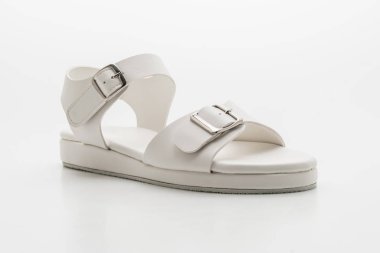 kadın deri sandalet