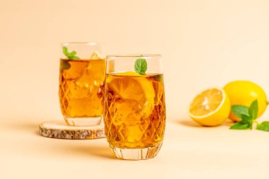 Buz limon çay bardak