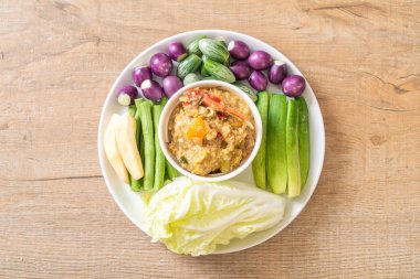 Chili Yapıştır kaynamaya yengeç veya Hindistan cevizi m ile yengeç ve soya sos ile