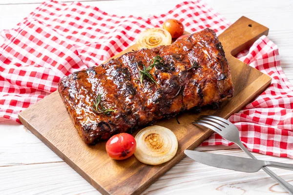 Izgara Barbekü kaburga domuz