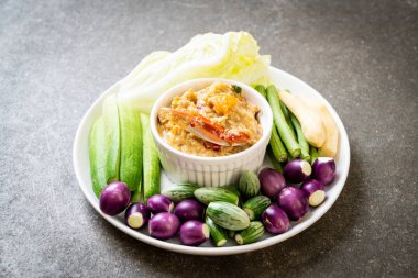 Chili Yapıştır kaynamaya yengeç veya Hindistan cevizi m ile yengeç ve soya sos ile