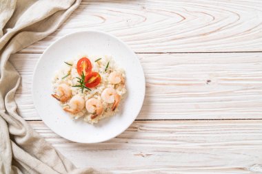 karides ile İtalyan risotto