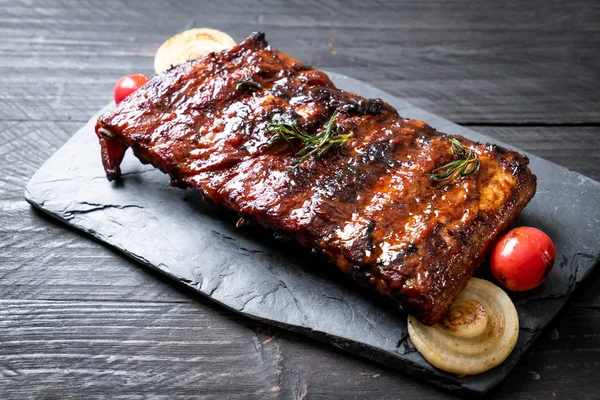 Izgara Barbekü kaburga domuz