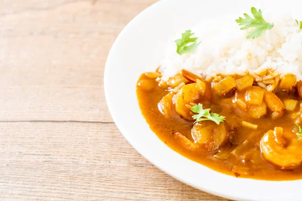 Pirinç Köri soslu karides