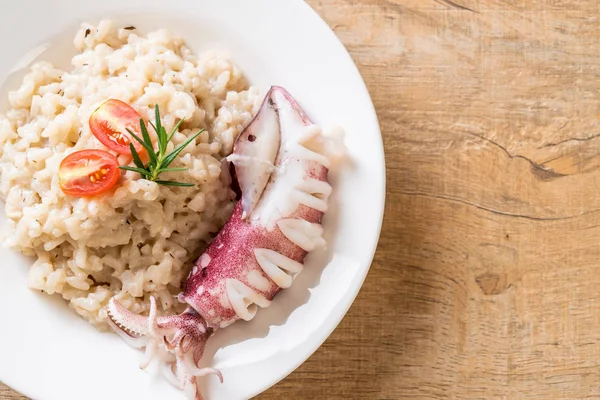 Kalamarlar veya ahtapot risotto
