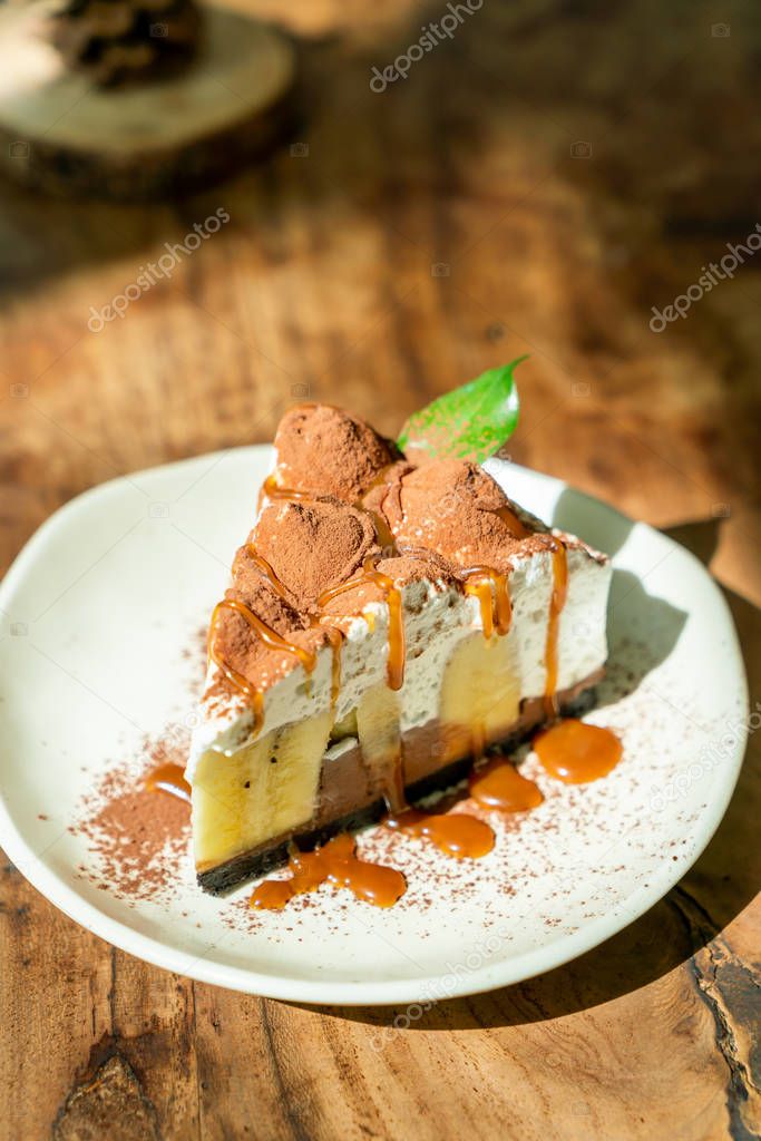 Banoffee Cake with caramel