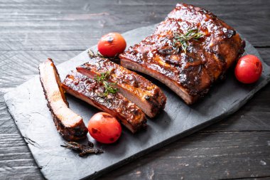 Izgara Barbekü kaburga domuz