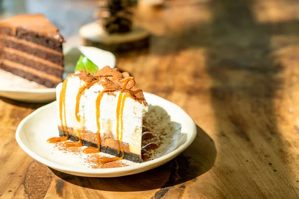 Karamel ile Banoffee Kek