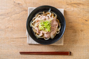 shoyu udon ramen noodle pork (Shoyu Ramen ile)