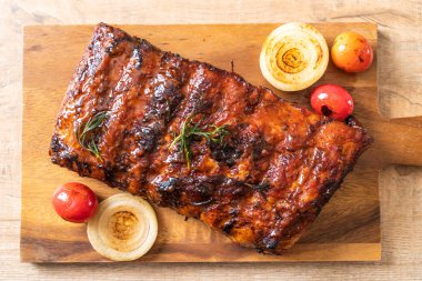 Izgara Barbekü kaburga domuz