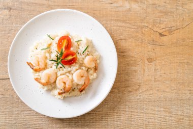 karides ile İtalyan risotto