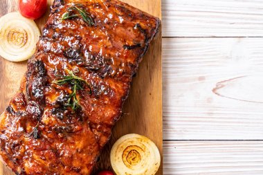 Izgara Barbekü kaburga domuz