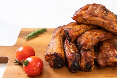 Izgara Barbekü kaburga domuz