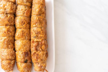 Derin kızarmış Yengeç rulo