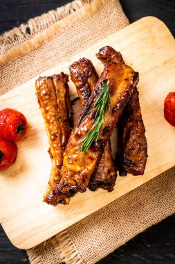 Izgara Barbekü kaburga domuz