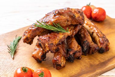 Izgara Barbekü kaburga domuz
