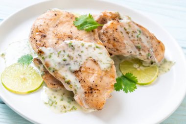 limon limon soslu ızgara tavuk