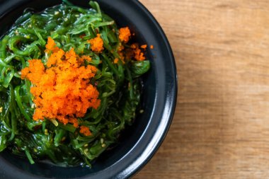 Yosun Salata karides yumurta - Japon tarzı