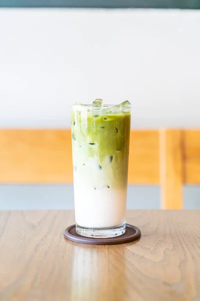 Eistee Matcha grüner Tee mit Milch — Stockfoto