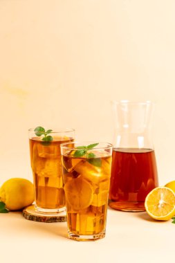 Buz limon çay bardak