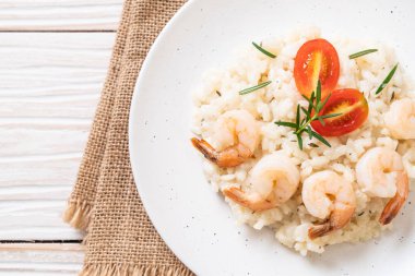karides ile İtalyan risotto