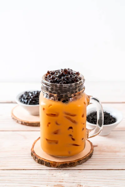 Thai Milk Tea with Bubbles — Stock Photo, Image
