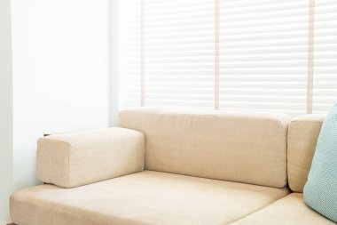 plaj ve deniz ile tropikal Maldivler tatil otel ve ada