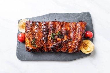 Izgara Barbekü kaburga domuz