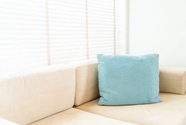 plaj ve deniz ile tropikal Maldivler tatil otel ve ada