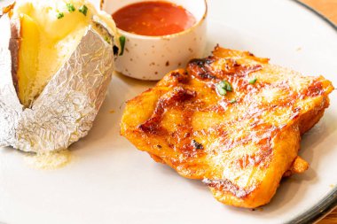 patates ile ızgara tavuk biftek