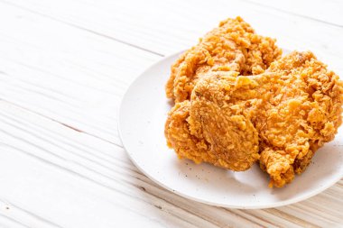 kızarmış tavuk yemek