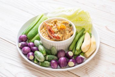 Chili Yapıştır kaynamaya yengeç veya Hindistan cevizi m ile yengeç ve soya sos ile