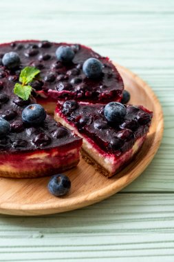 yaban mersini peynirli kek