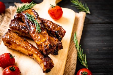 Izgara Barbekü kaburga domuz