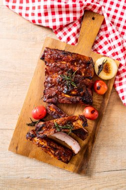 Izgara Barbekü kaburga domuz