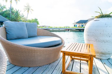 Kanepe dekorasyon açık veranda üzerinde yastık 