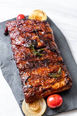 Izgara Barbekü kaburga domuz