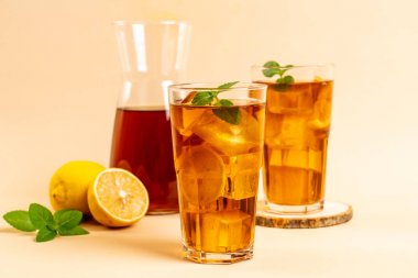 Buz limon çay bardak