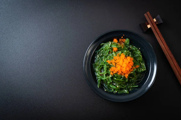 해 초 샐러드 새우와 계란-일본 스타일 — 스톡 사진