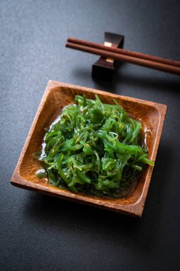 Yosun Salata-Japon tarzı