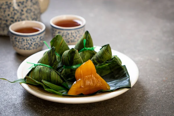 粽子或中国传统糯米水饺 — 图库照片