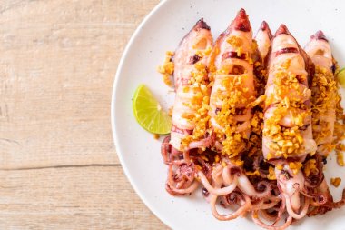 sarımsaklı kızarmış kalamar